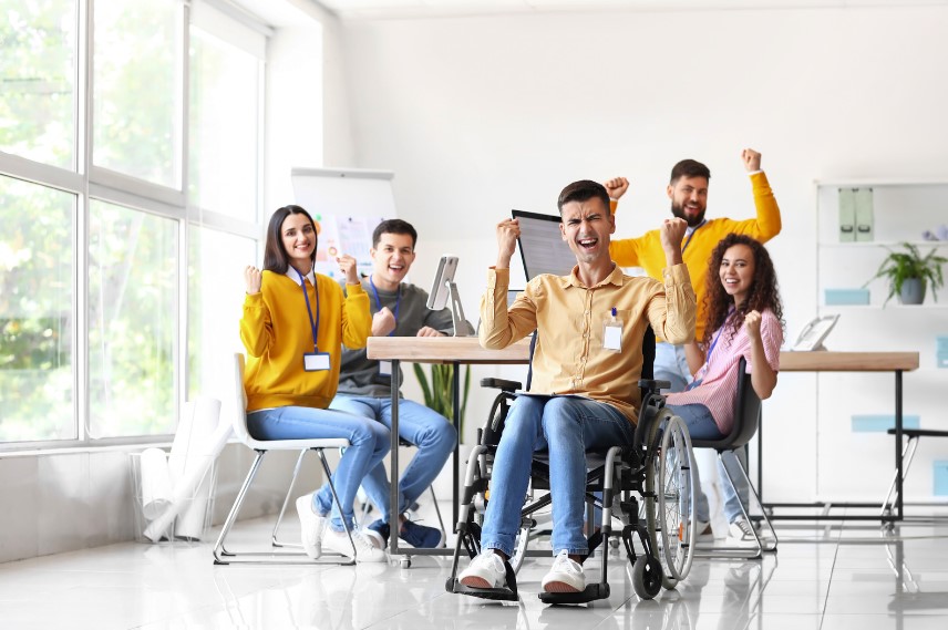 Promoviendo la inclusión en el mercado laboral para personas con discapacidad en Málaga